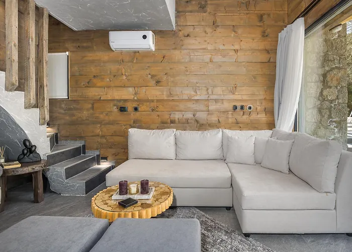 Lf Parnassos Chalet *